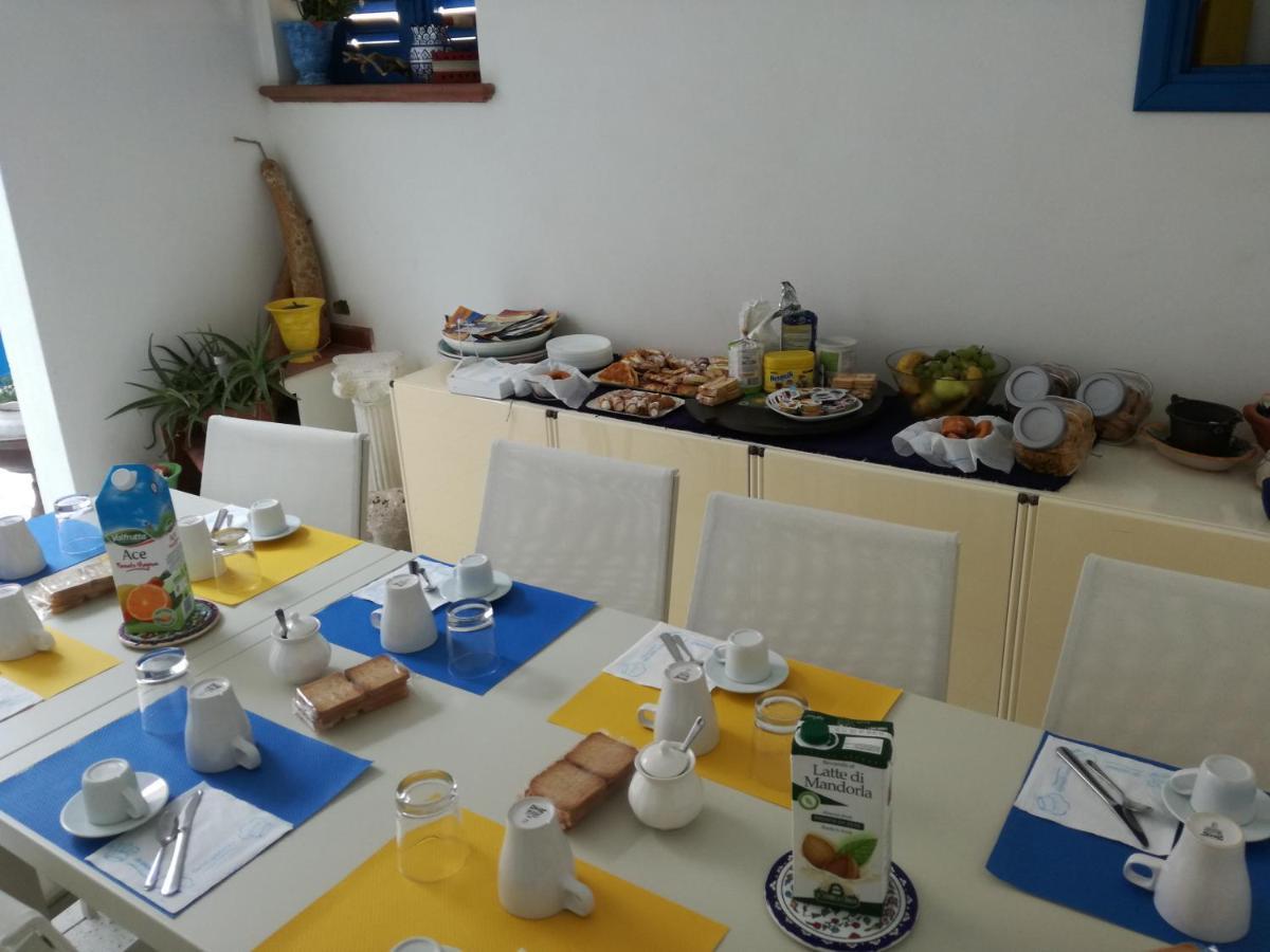 Mediterranea Guesthouse B&B Portopalo Di Capo Passero Zewnętrze zdjęcie